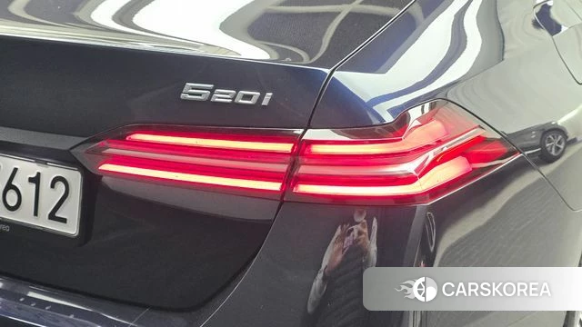 BMW 5 Series (G60) id 5045913 из Кореи 15