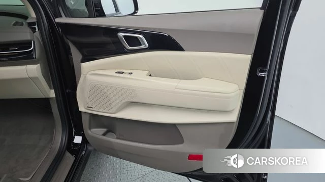 Kia The New Carnival 4th Generation id 5026480 из Кореи 15