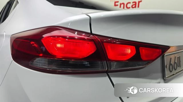 Hyundai Avante AD id 4967927 из Кореи 15