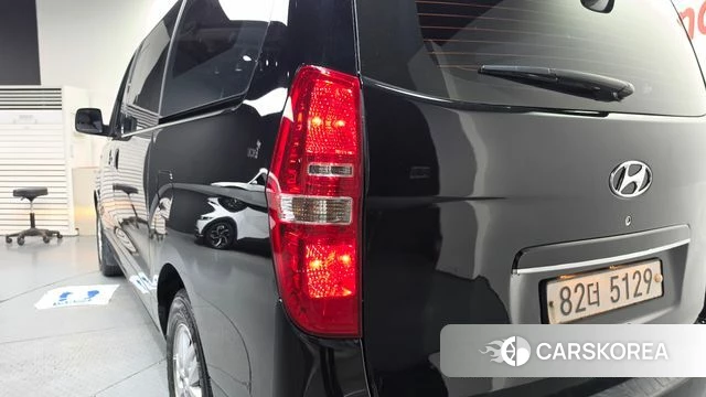 Hyundai The New Grand Starex id 4952458 из Кореи 15