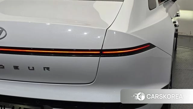 Hyundai Grandeur Hybrid (GN7) id 4834329 из Кореи 15