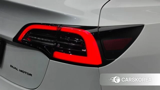 Tesla Model 3 id 4936752 из Кореи 15