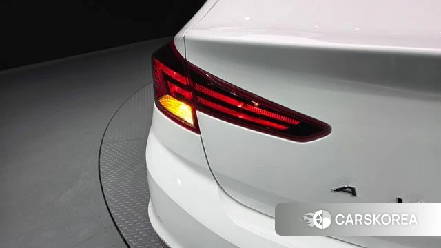 Hyundai The New Avante AD id 4604935 из Кореи 15