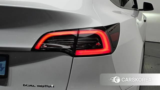 Tesla Model Y id 4636908 из Кореи 15