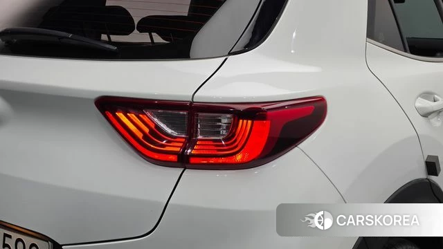 Kia Stonic id 5036023 из Кореи 15
