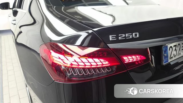 Mercedes-Benz E-Class W213 id 5002190 из Кореи 15
