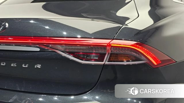 Hyundai The New Grandeur IG Hybrid id 5012752 из Кореи 15