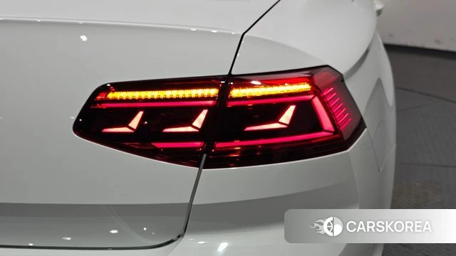 Volkswagen Passat GT (B8) id 4906622 из Кореи 15