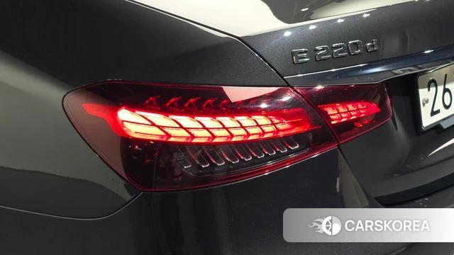 Mercedes-Benz E-Class W213 id 5034550 из Кореи 15