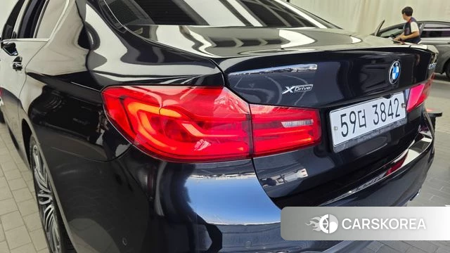 BMW 5 Series (G30) id 4978103 из Кореи 15