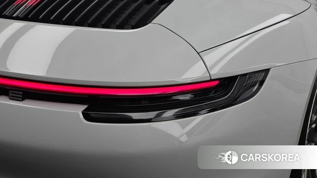 Porsche 911(992) id 4764449 из Кореи 15