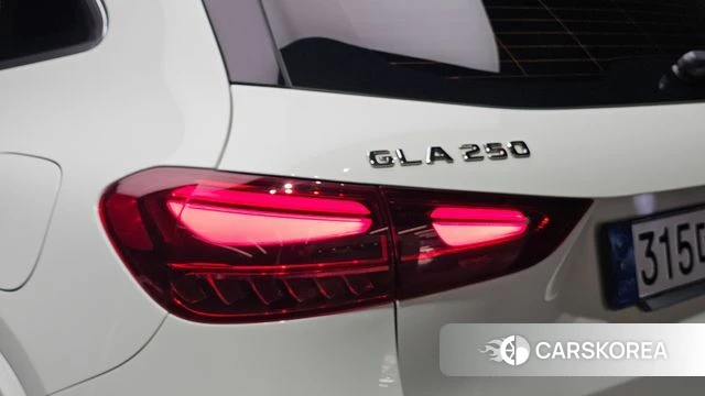 Mercedes-Benz GLA - Class H247 id 4964882 из Кореи 15