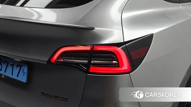Tesla Model Y id 5040108 из Кореи 15