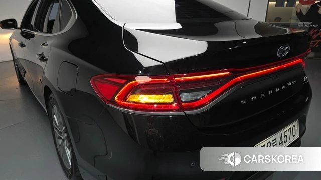 Hyundai Grandeur IG id 4502281 из Кореи 15