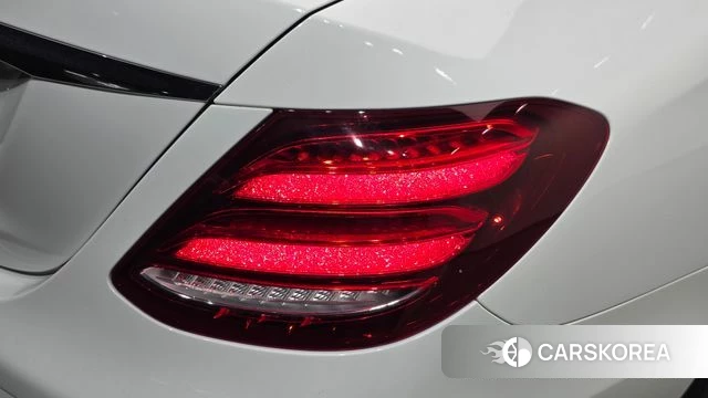 Mercedes-Benz E-Class W213 id 5036019 из Кореи 15