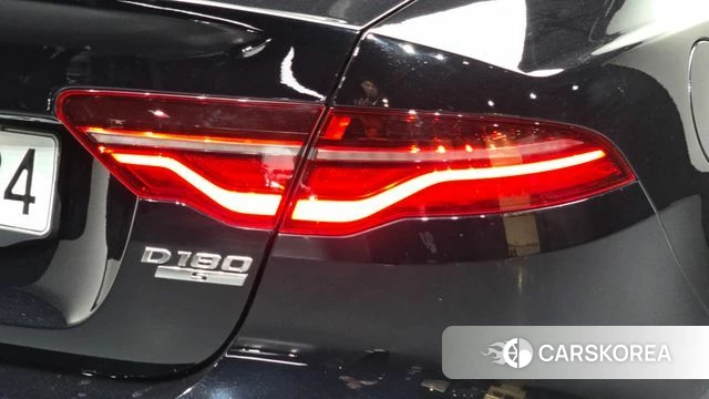 Jaguar XE id 4923497 из Кореи 15