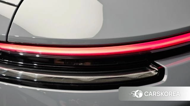 Porsche 911(992) id 4757855 из Кореи 15