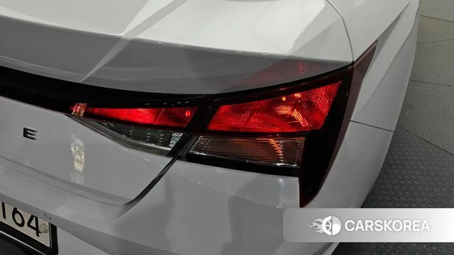 Hyundai Avante Hybrid (CN7) id 5017945 из Кореи 15