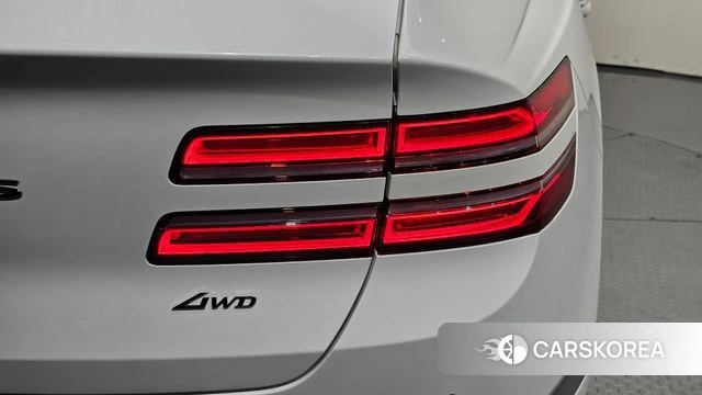 Genesis GV80 id 5001906 из Кореи 15