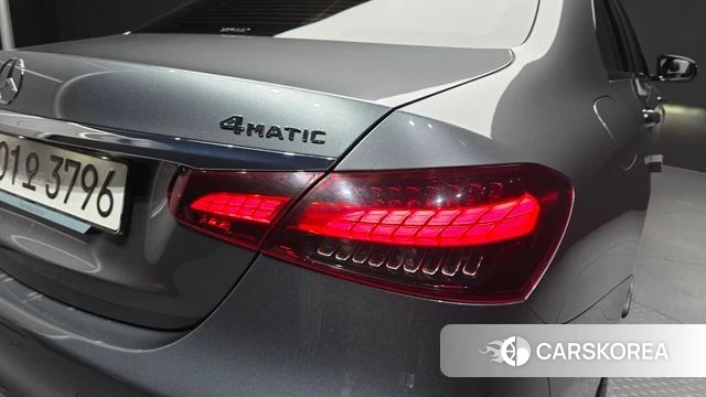 Mercedes-Benz E-Class W213 id 4975413 из Кореи 15