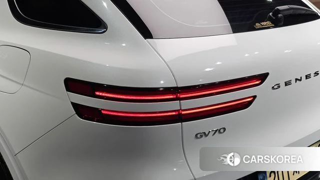 Genesis GV70 id 5022712 из Кореи 15