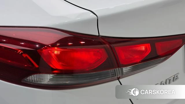 Hyundai Avante AD id 4713268 из Кореи 15