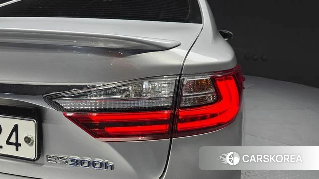 Lexus New ES300h id 5029401 из Кореи 15