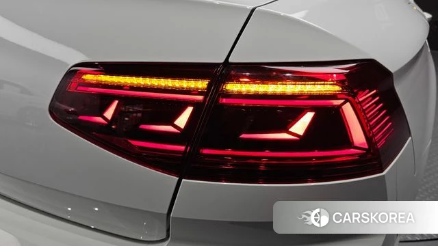 Volkswagen Passat GT (B8) id 4923058 из Кореи 15