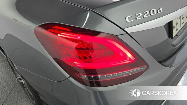 Mercedes-Benz C-Class W205 id 5004196 из Кореи 15
