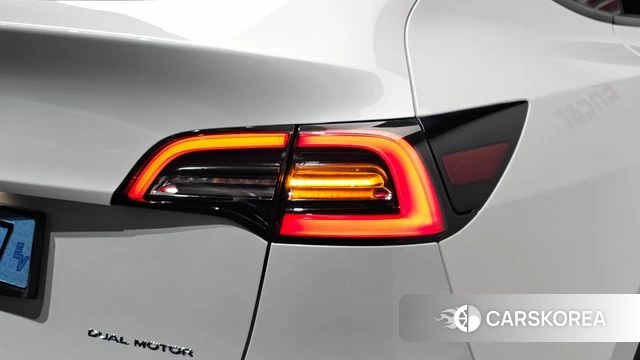 Tesla Model Y id 4922900 из Кореи 15