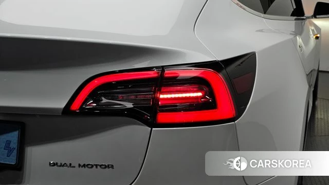 Tesla Model 3 id 4894784 из Кореи 15