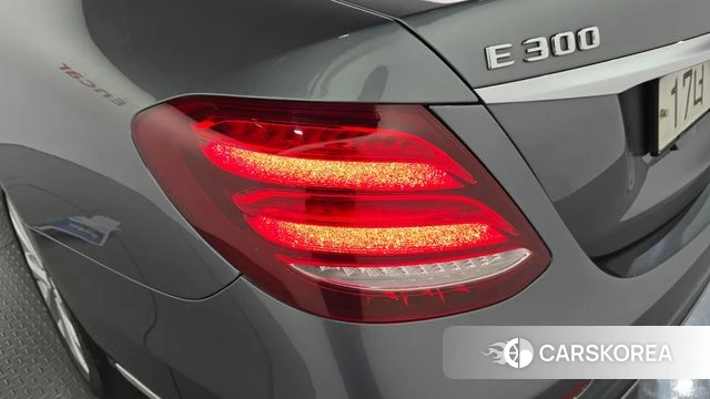 Mercedes-Benz E-Class W213 id 4960445 из Кореи 15
