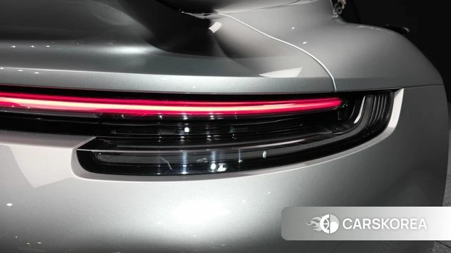 Porsche 911(992) id 4758572 из Кореи 15