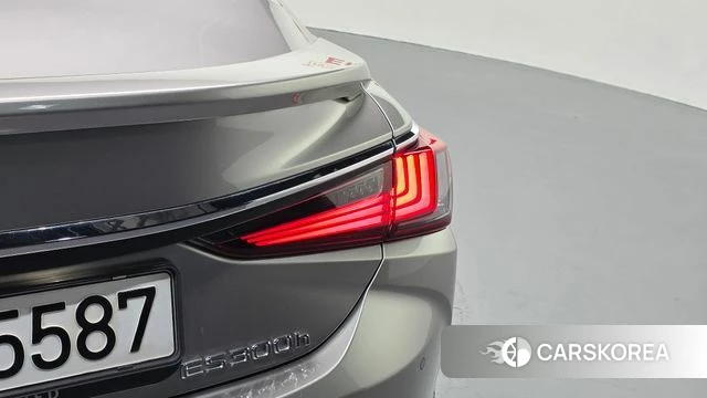 Lexus ES300h 7th generation id 4995462 из Кореи 15