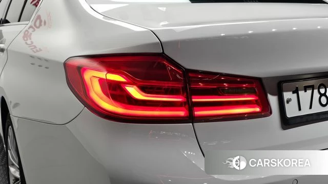 BMW 5 Series (G30) id 4967605 из Кореи 15
