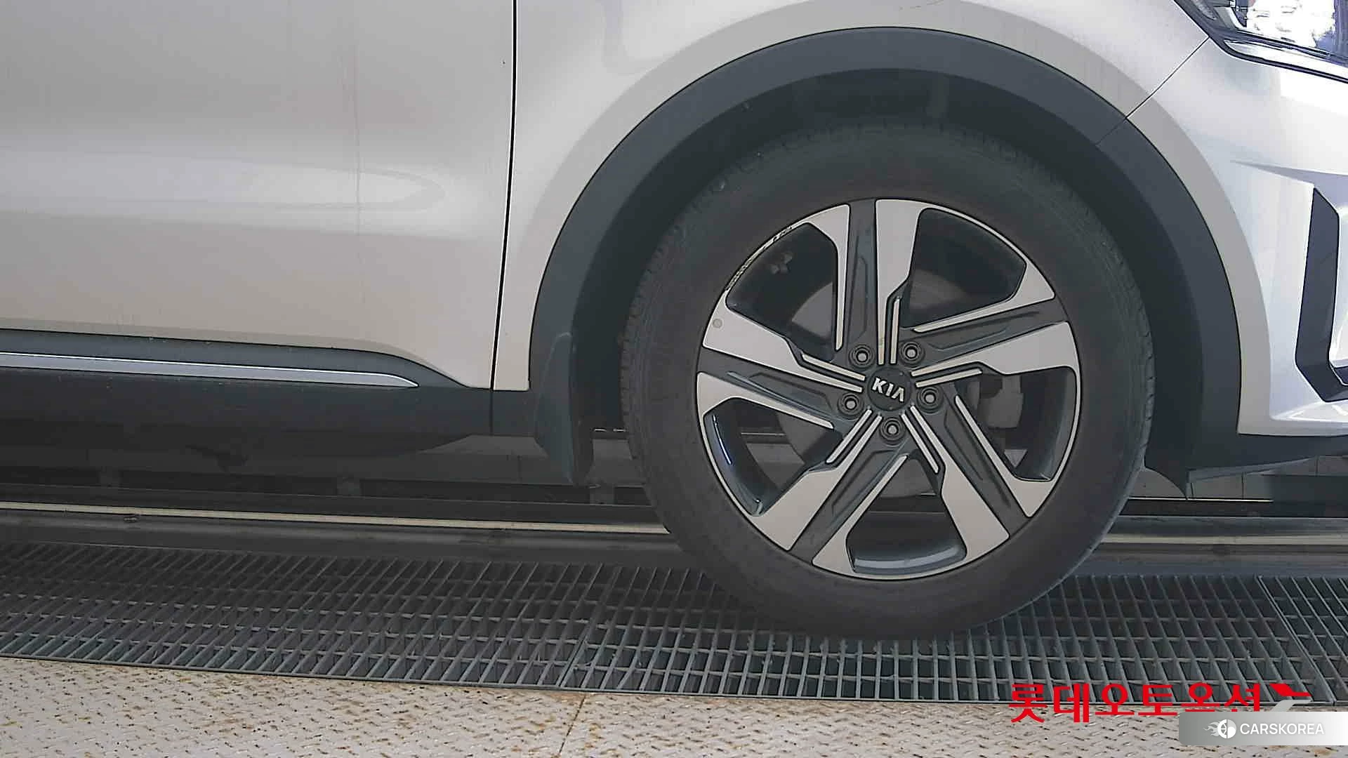 Kia Sorento Hybrid id 4989994 из Кореи 15