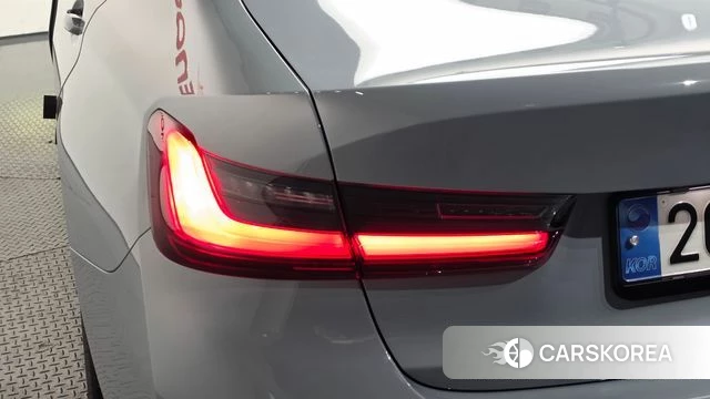 BMW 3 Series (G20) id 5033035 из Кореи 15