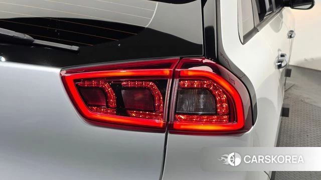 Kia Niro EV id 4998446 из Кореи 15
