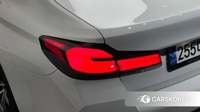 BMW 5 Series (G30) id 5002898 из Кореи 15