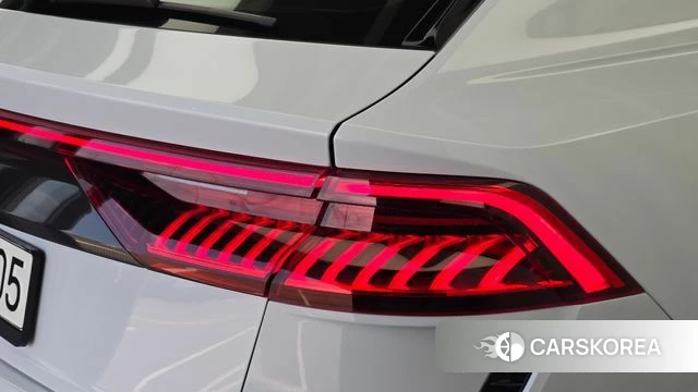 Audi RSQ8 (4M) id 4923092 из Кореи 15