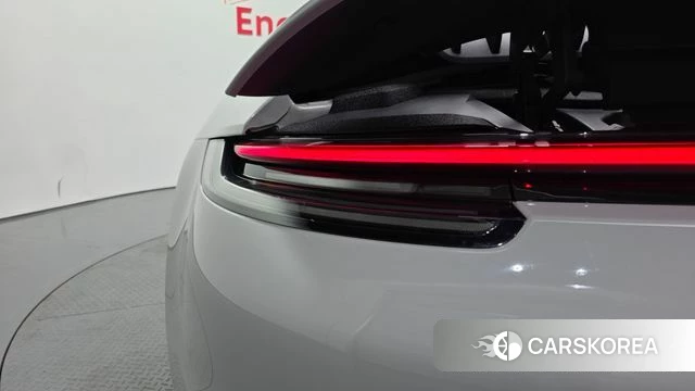 Porsche 911(992) id 4794332 из Кореи 15