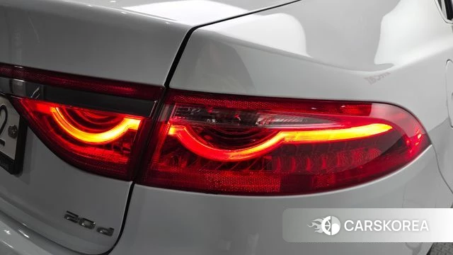 Jaguar XF (X260) id 5048701 из Кореи 15