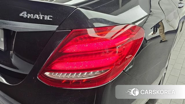 Mercedes-Benz E-Class W213 id 5023940 из Кореи 15