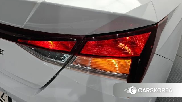 Hyundai Avante Hybrid (CN7) id 4986643 из Кореи 15