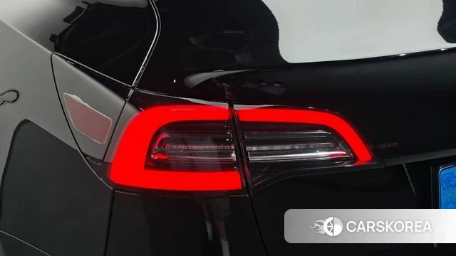 Tesla Model 3 id 4763937 из Кореи 15