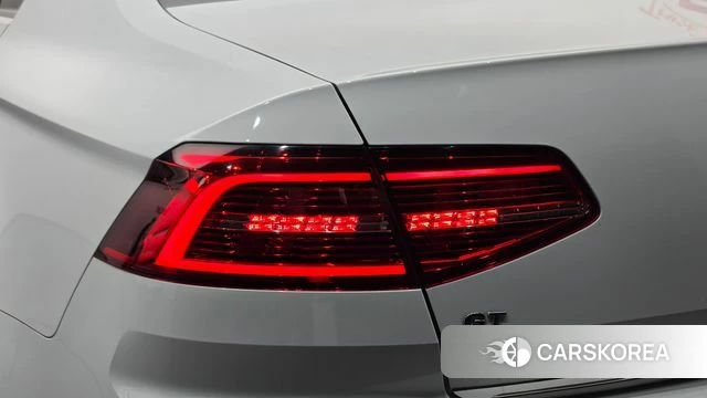 Volkswagen Passat GT (B8) id 4944369 из Кореи 15