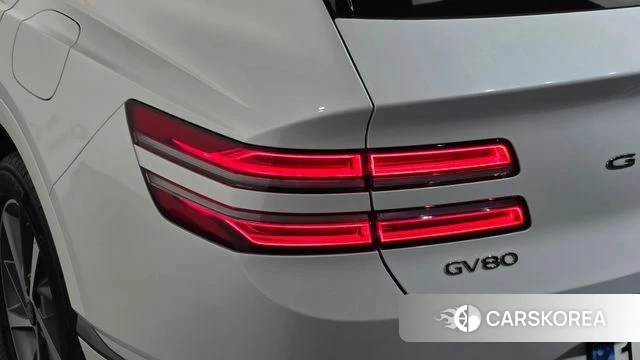 Genesis GV80 id 5001719 из Кореи 15