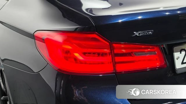 BMW 5 Series (G30) id 4937796 из Кореи 15
