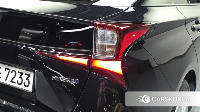 Toyota Prius 4th Generation id 4986991 из Кореи 15