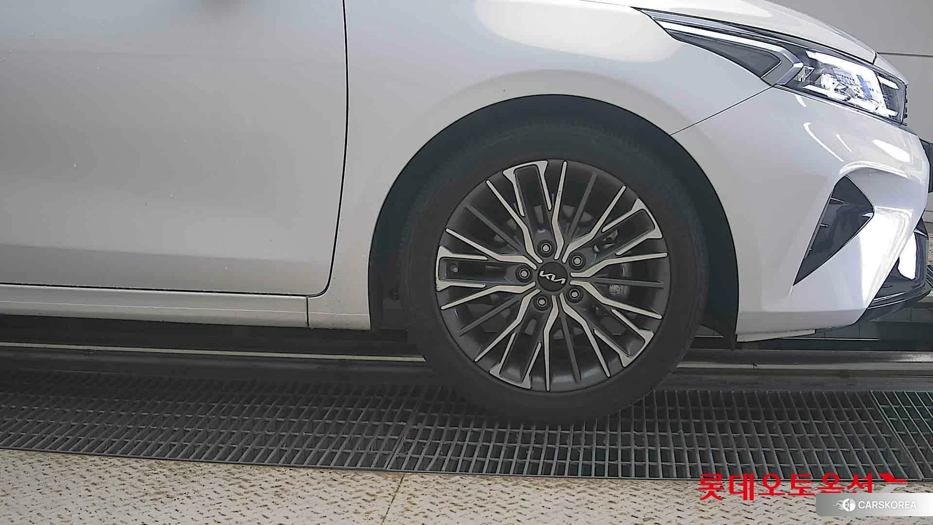 Kia K3 id 4984664 из Кореи 15